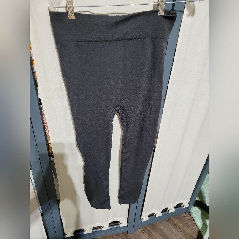 (4235) Dark Gray Leggings.  14in. Across  waist, 23in., Leg Length